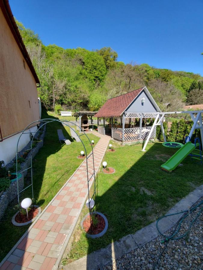 Casa Marian Hotel Segesvár Kültér fotó