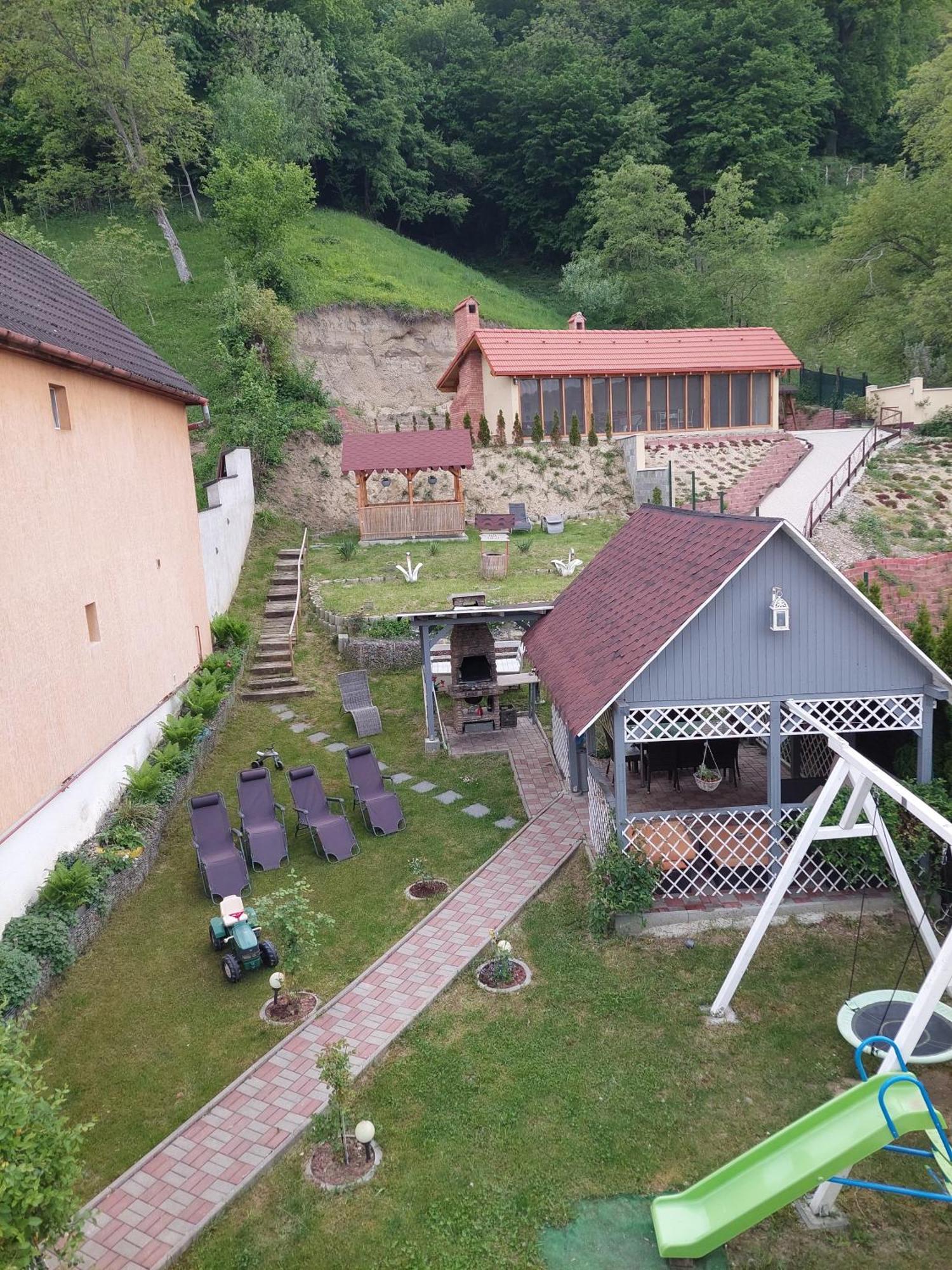 Casa Marian Hotel Segesvár Kültér fotó